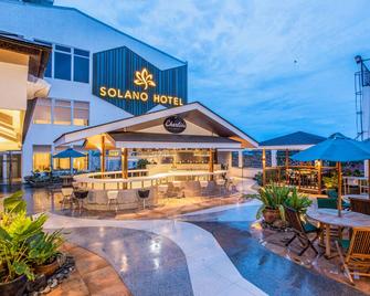 Solano Hotel - Lipa City - Патіо