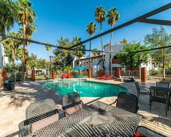 37b- Casa Grande Condo Full Remodel W Heated Pool - Casa Grande - Pool