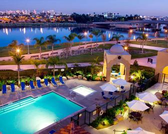 Courtyard by Marriott San Diego Airport/Liberty Station - San Diego - Pool