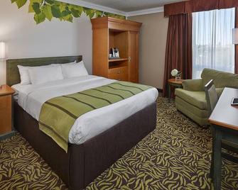 Varscona Hotel on Whyte - Edmonton - Bedroom