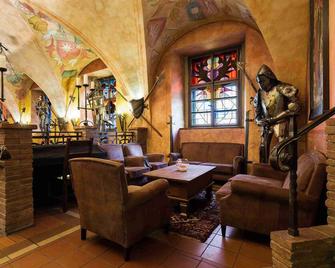 Pytloun Old Armoury Hotel Prague - Prague - Lounge