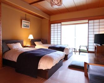 Yorozuya Annex Yurakuan - ยามาโนะอุชิ - ห้องนอน