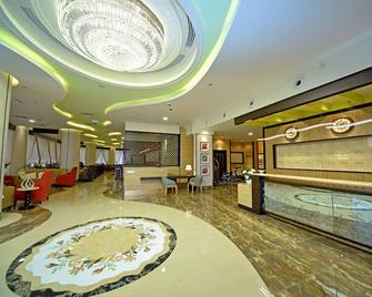 Alain Hotel Ajman - Ajman - Lobby