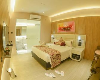 Red Hotel Cubao, Quezon City - Quezon City - Спальня