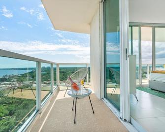 Great Front Bay Views! Wrap-around Balcony. Free Pool, Park. Hotel Arya, Miami - Miami - Balcón