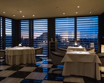 Armani Hotel Milano - Milán - Restaurante