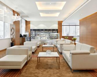 Hyatt Place Dubai Baniyas Square - Dubai - Lounge