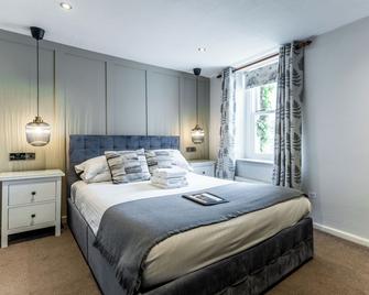 Black Horse Hotel - Skipton - Bedroom