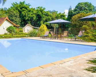 Velinn Hotel Fazenda Fonte Das Hortênsias - Santo Antônio do Pinhal - Piscina