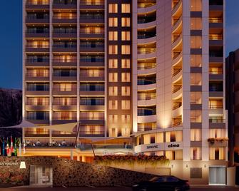 Casa Andina Premium Golf Los Incas - Lima - Building