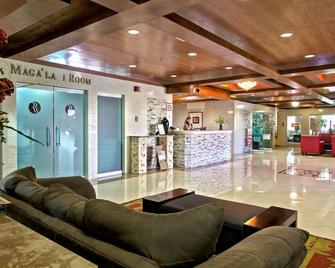 Wyndham Garden Guam - Tamuning - Lobby