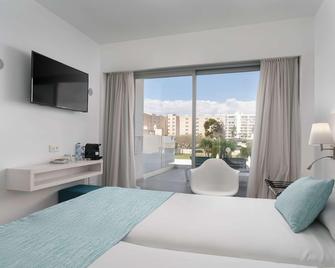 Alua Leo - Palma - Habitación