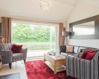 2 bedroom accommodation in Tetchill, near Ellesmere - Ellesmere - Sala de estar