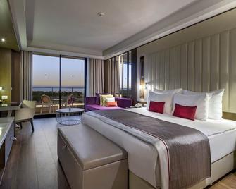Trendy Lara Hotel - Antalya - Schlafzimmer