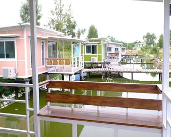 Phalagoon Resort - Ban Chang - Balcón