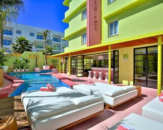 Tropicana Ibiza Suites - Adults Only - Sant Jordi de ses Salines - Bazén