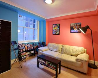 Gallery Hyde Park Hostel - London - Living room