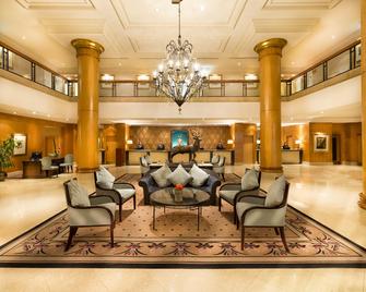 Millennium Gloucester Hotel London Kensington - London - Lobby