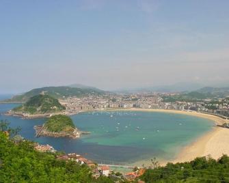 La Galería - San Sebastian - Beach
