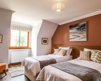 Silver Birch Lodge - Dornie - Bedroom