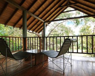 Wild Grass Nature Resort - Sigiriya - Parveke