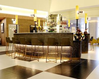 Aj Hotel Hsinchu - Zhubei City - Bar