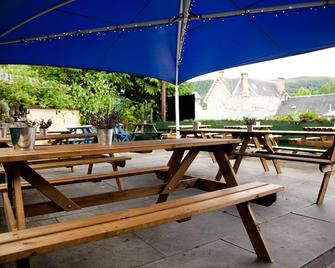Richmond House Hotel - Fort Augustus - Patio