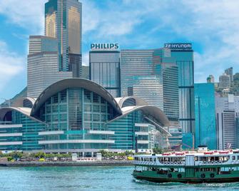 Renaissance Hong Kong Harbour View Hotel - Hong Kong - Building