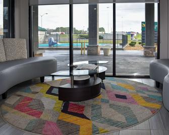 Quality Inn - Calhoun - Lobby