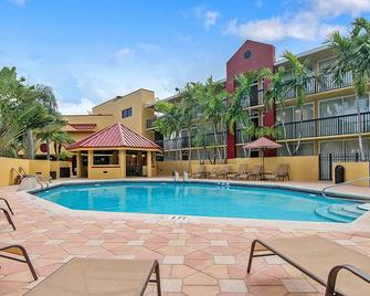 The Link Hotel on Sunrise - Fort Lauderdale - Pool